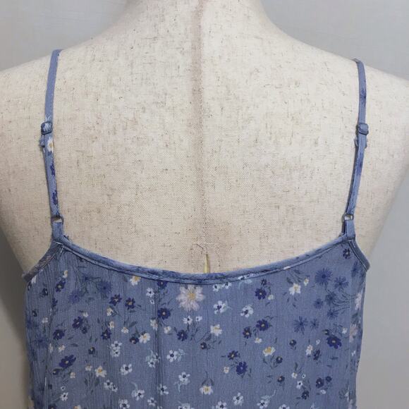 Hippie Rose NWT Blue and White Combo Floral Tank Top Juniors Various - Picture 8 of 11